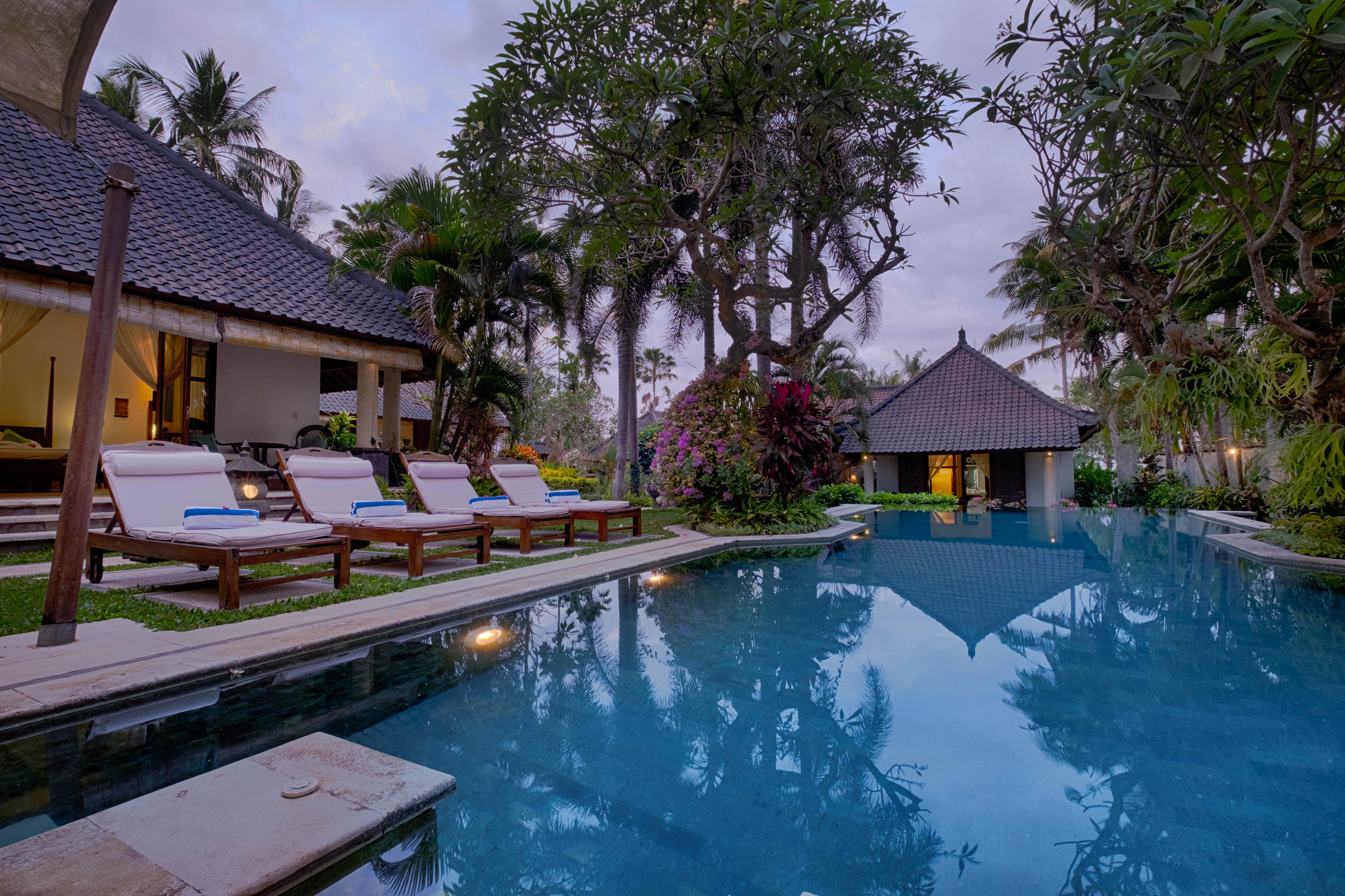 Kutus Kutus Saba Beach Villa Sukawati  Exterior photo